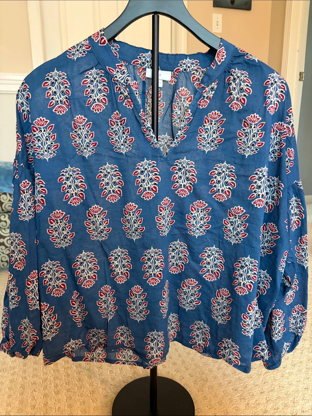 J. Jill Blue Floral Print V‑Neck Blouse